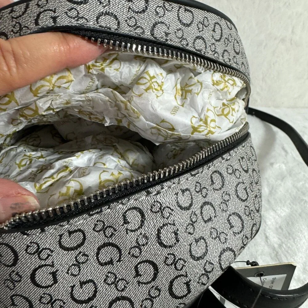 Guess Logo Mini Backpack Pandore DD672429 Black Logo Print Monogram NWT - Picture 5 of 7